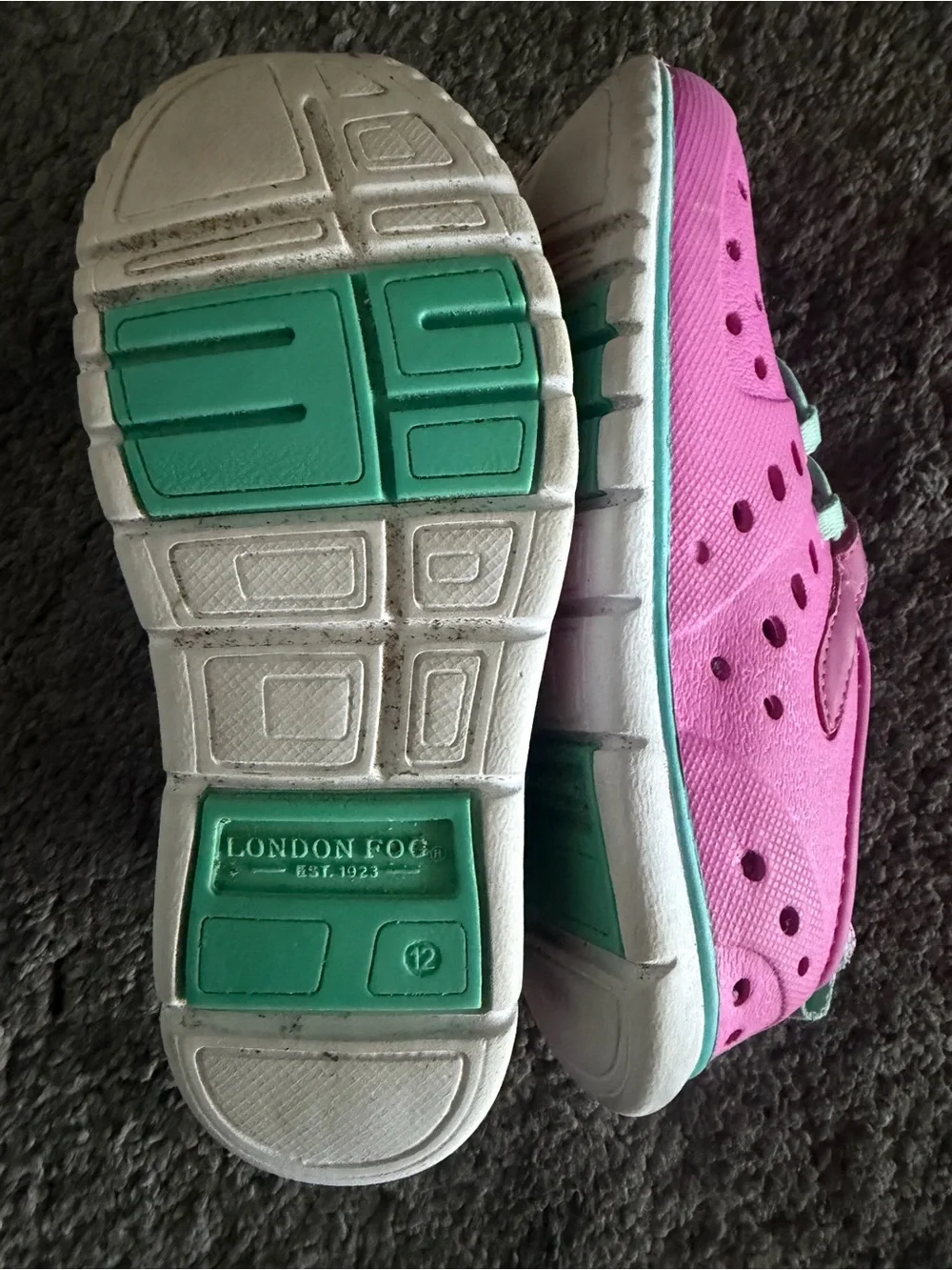 London Fog Clogs Girls' Pink Water Shoes with Aqua Trim and Easy Strap